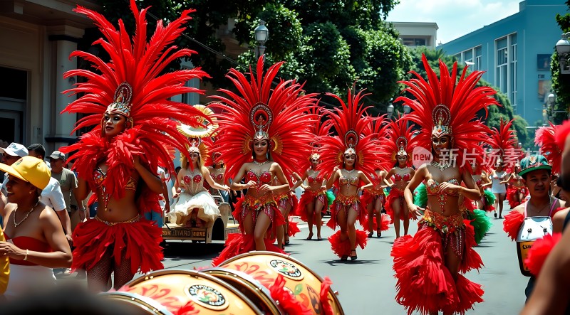 狂欢节上的红衣舞者