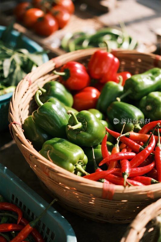 果蔬市场辣椒篮