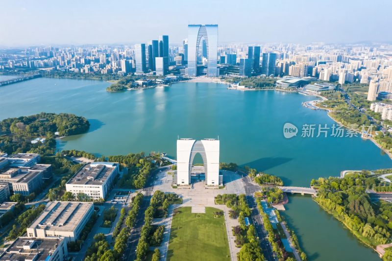 城市湖泊地标风光图