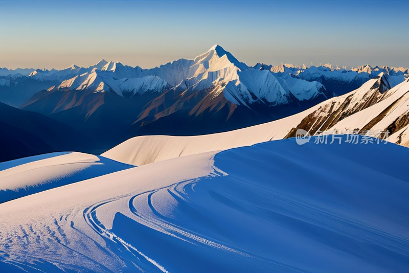 雪山天空山峰户外探险