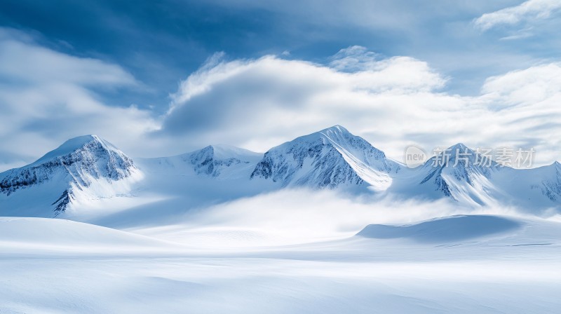 蓝天白云雪山桌面壁纸