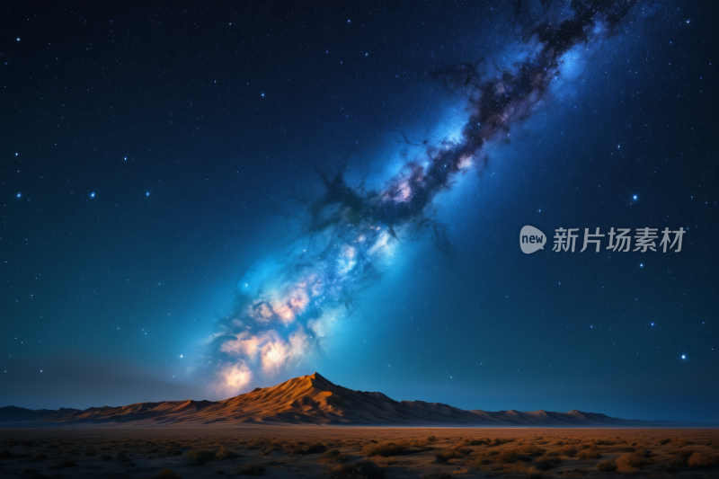 星空夜空一座山一片乳白色高清风景风光图片