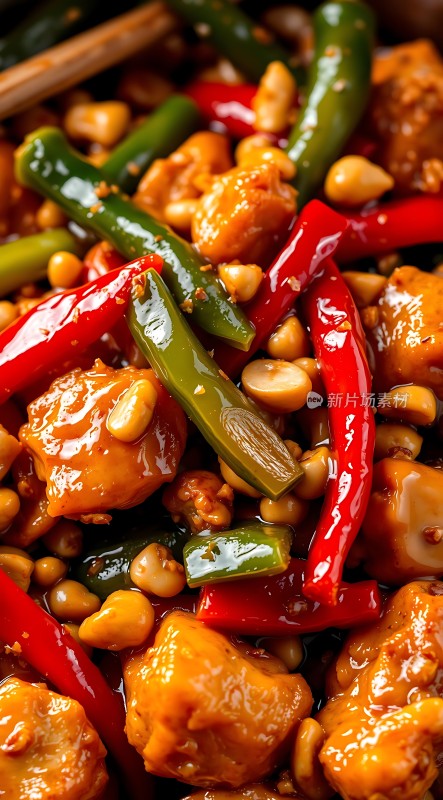 香辣鸡丁花生米