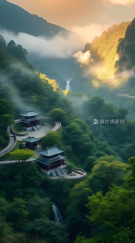 晨光中的山间古亭