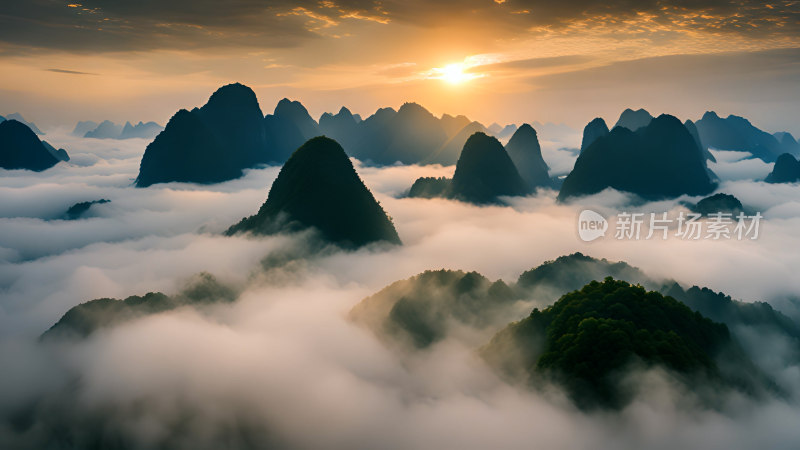 桂林山水照片山峰云海群山云雾缭绕自然风景