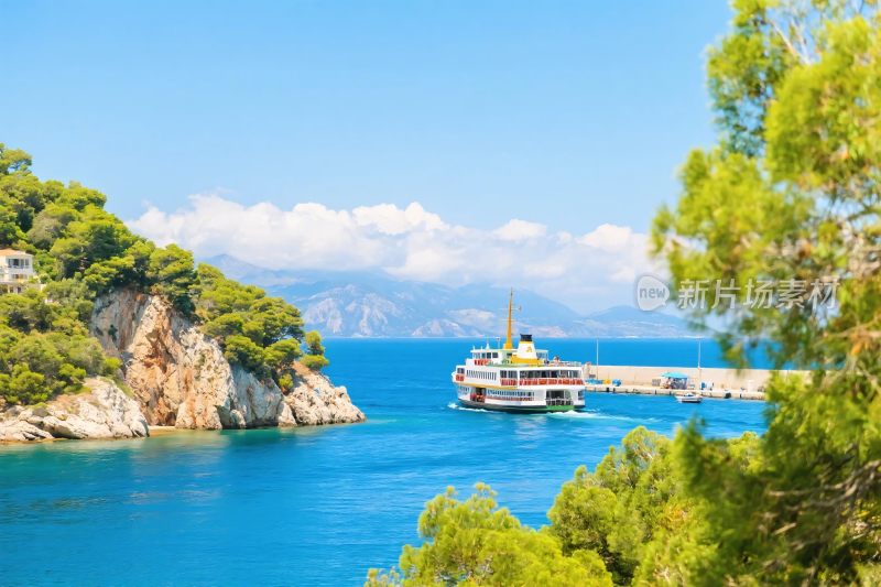 海边游艇山水风景