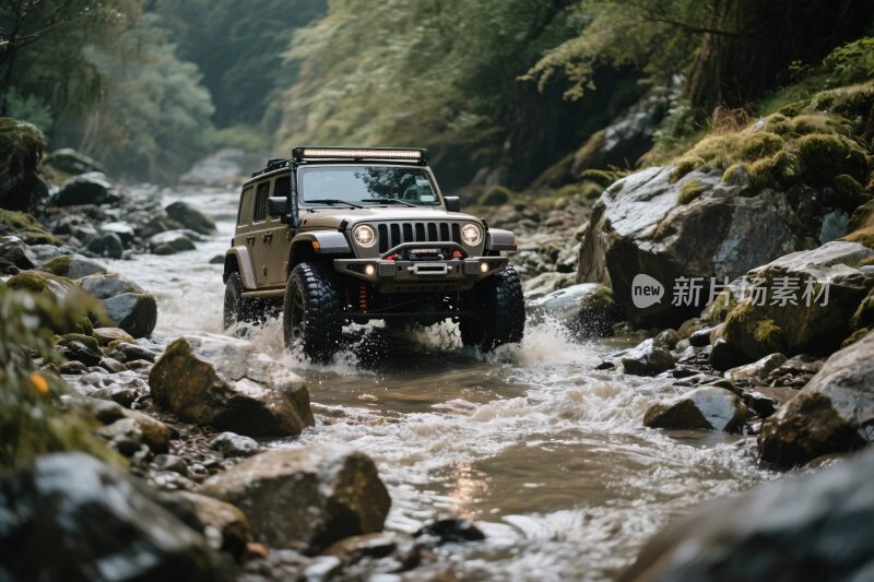 越野车丛林溪流场景