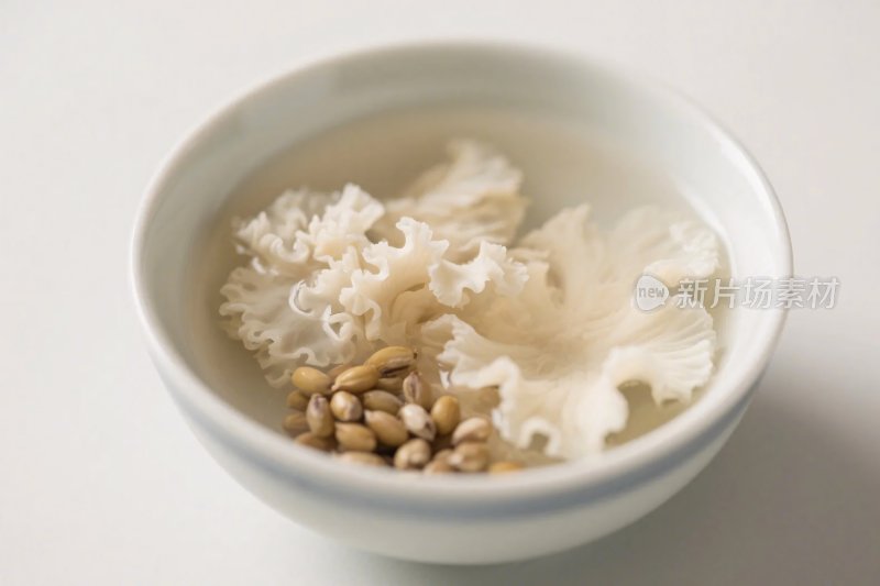 碗装食材摄影图