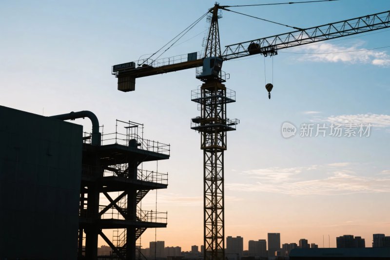 工地塔吊剪影图