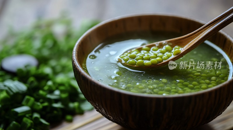 夏天解暑绿豆汤图片