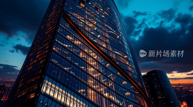 摩天大楼夜幕下的璀璨光芒