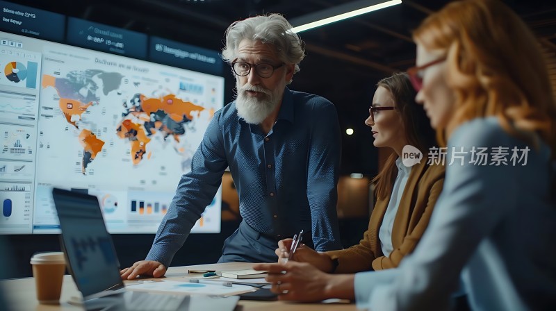 商务会议讨论世界市场战略