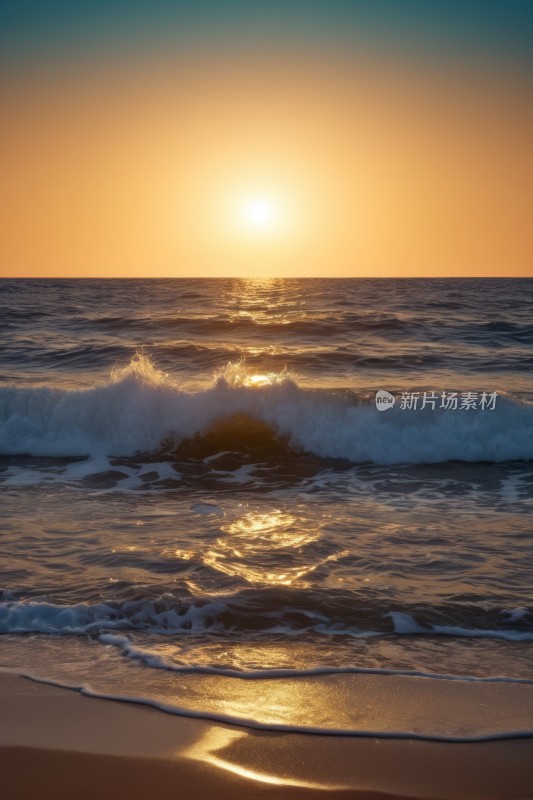 海上的日落海浪拍打着海滩高清风景图片