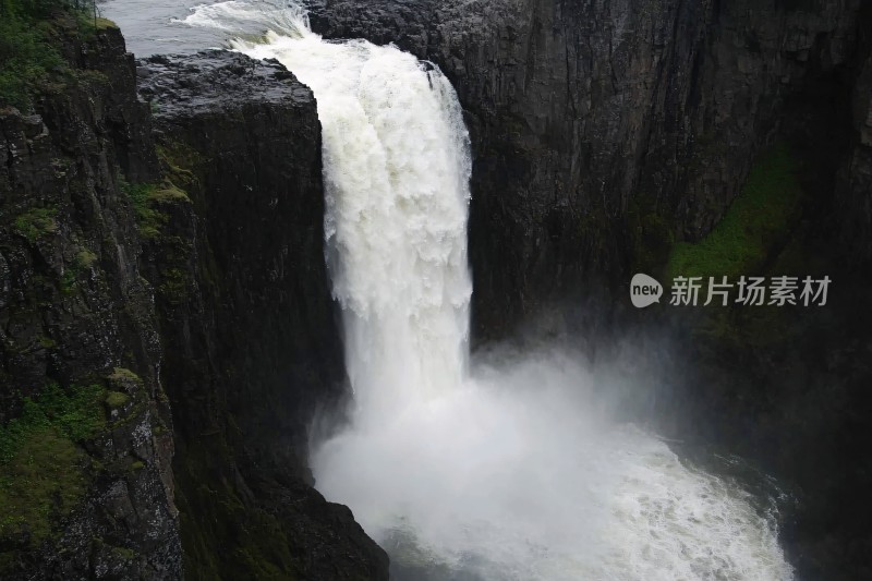 壮观的自然瀑布景观