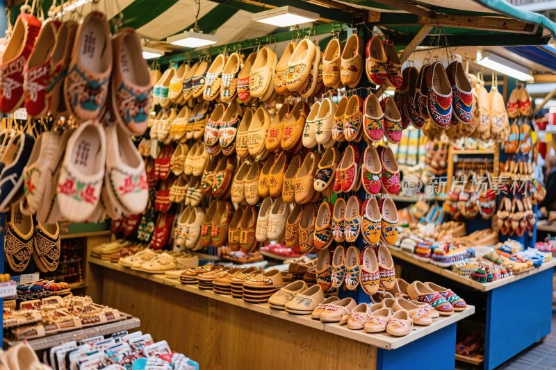 集市鞋店商品陈列