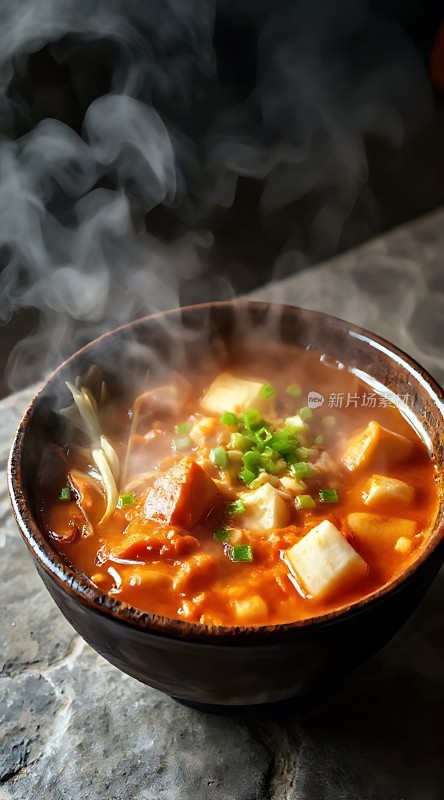 热气腾腾麻辣豆腐汤