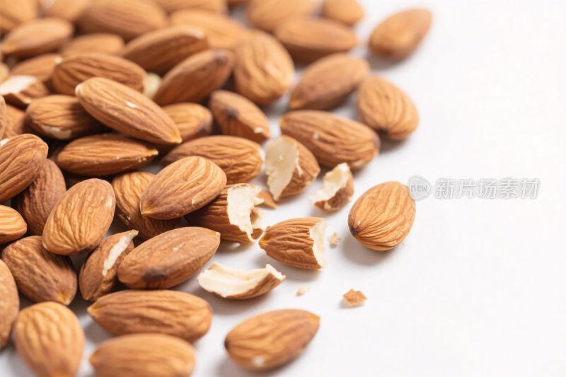 散落的杏仁特写