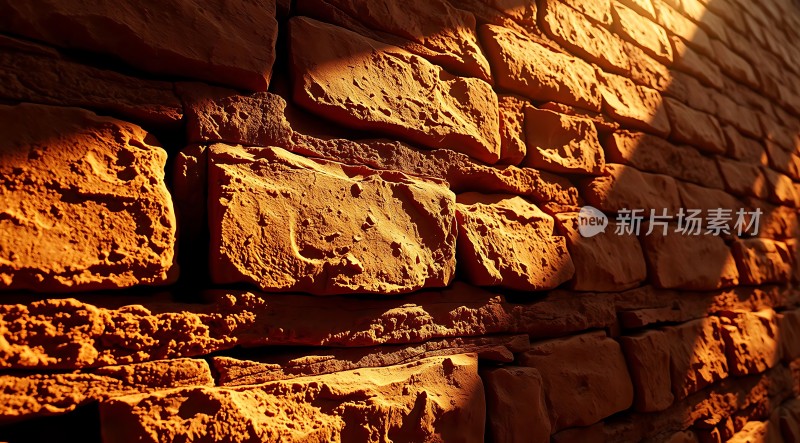 阳光下的砖墙纹理