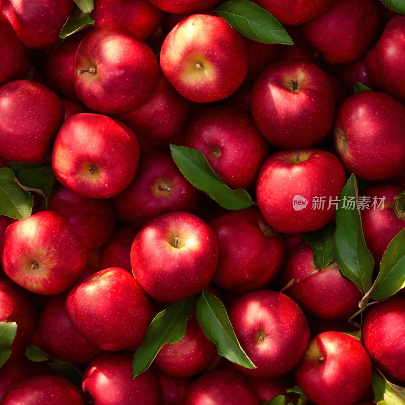 红苹果与绿叶特写