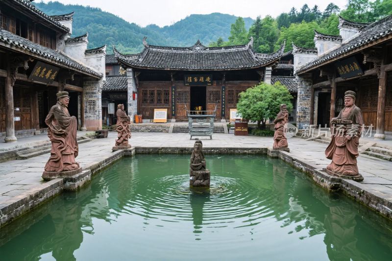 中式古建古水景