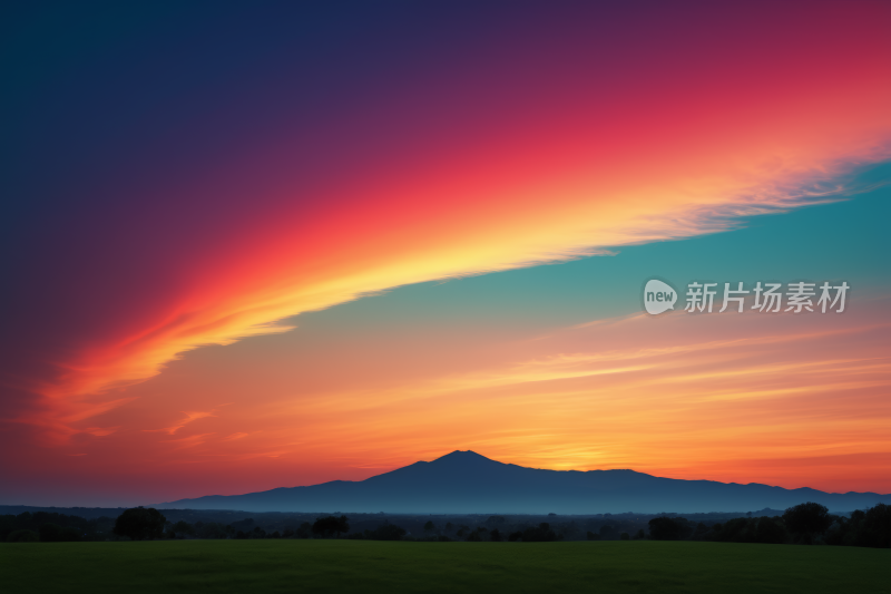 日落翻山越岭天空和云彩缤纷高清背景图片