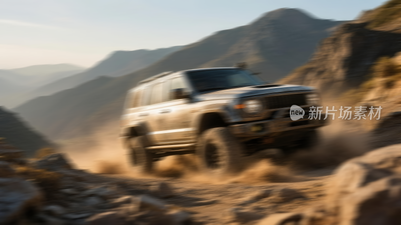越野车驰骋山路