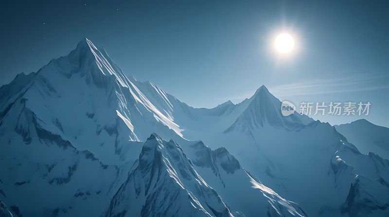 雪域雄峰映日辉