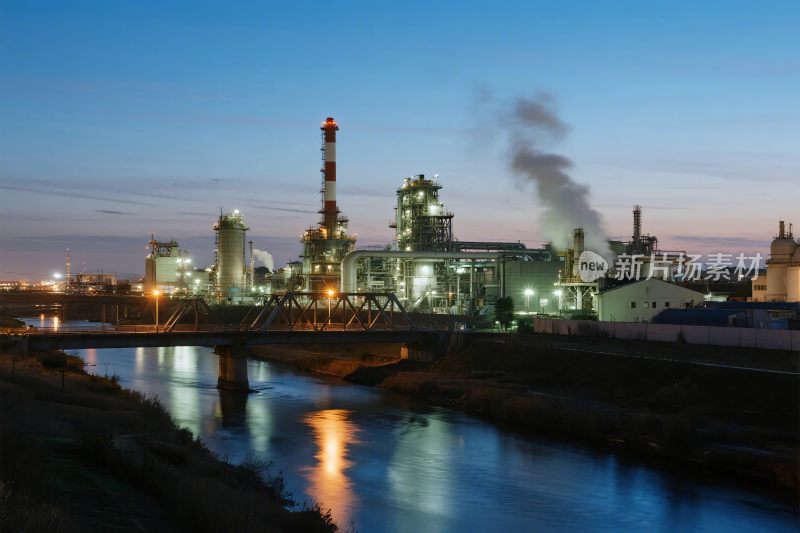 工业厂区夜景