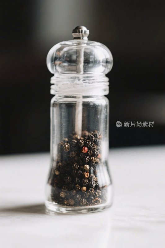 胡椒研磨器特写