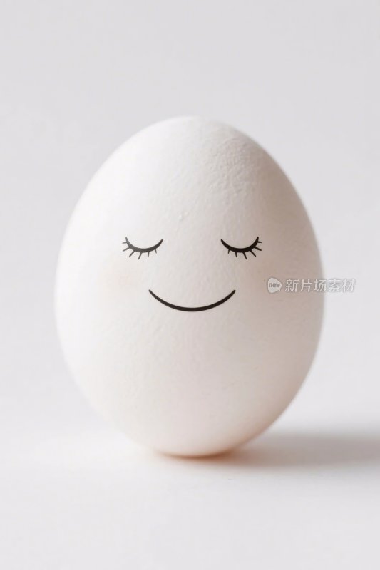 笑脸鸡蛋插画