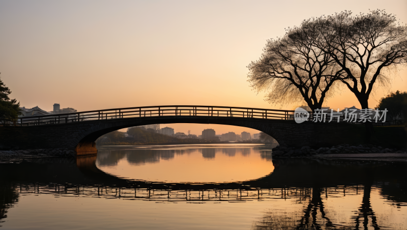 一座横跨水体的桥梁风景风光高清图片