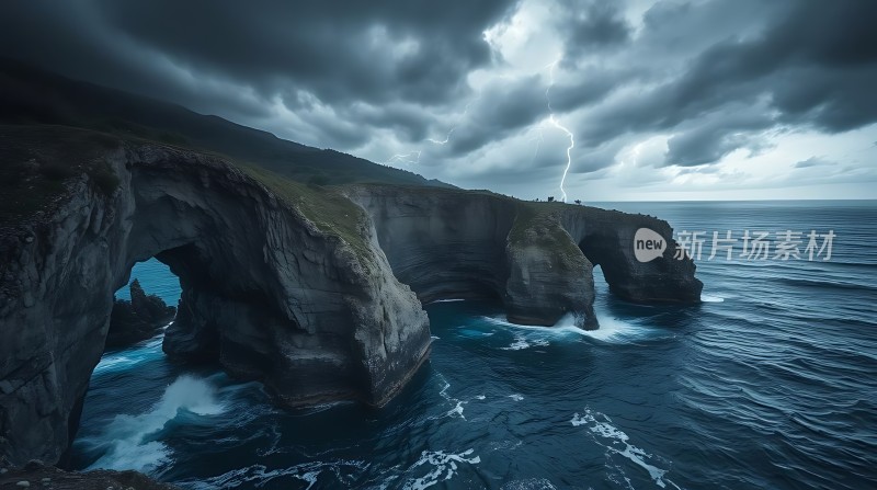 风暴中的海蚀柱奇观