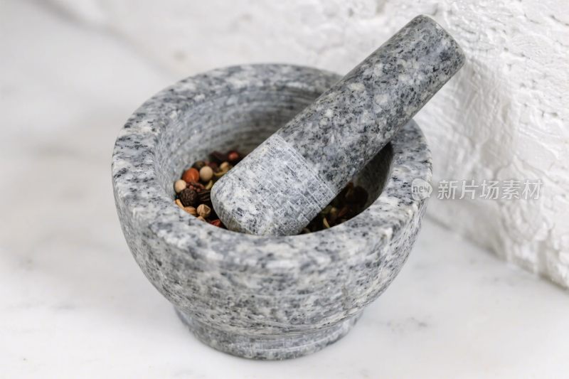 石质研钵与研杵静物图