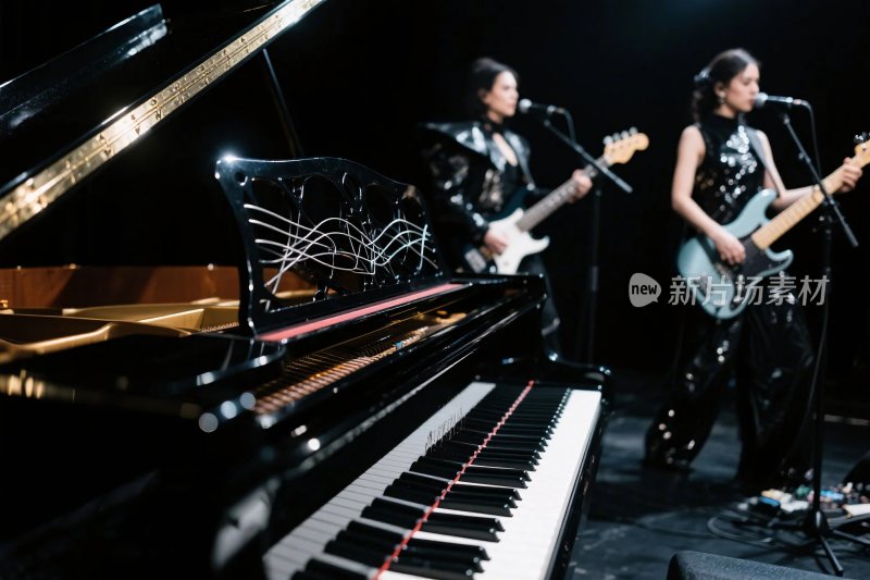 乐队舞台现场表演