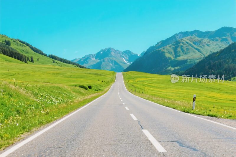 公路远山自然风景