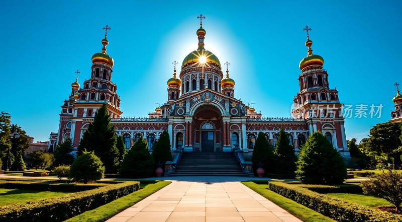 阳光下的宏伟教堂