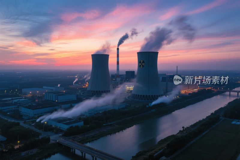 工业设施黄昏景观