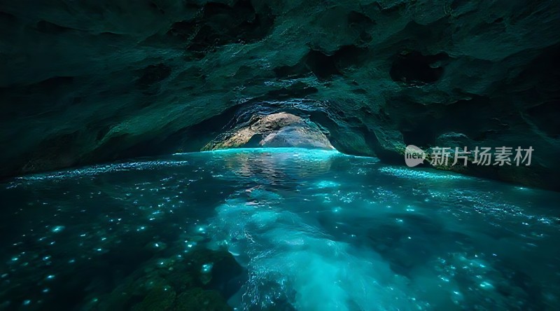 神秘洞穴下的璀璨光芒