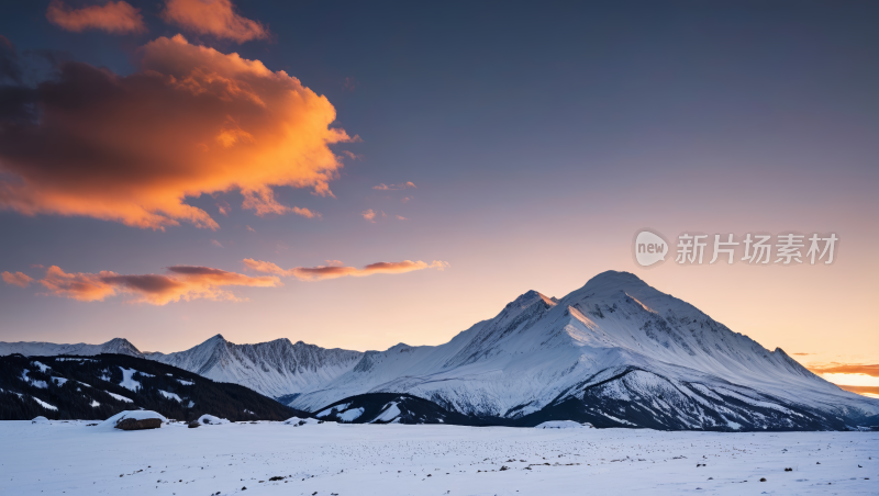 夕阳山脉雪景风景风光高清图片