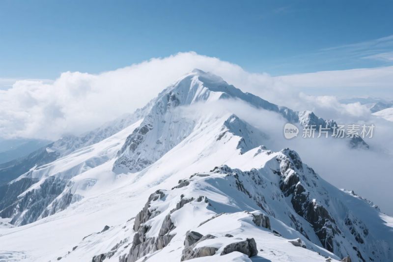 雪山云海自然风光