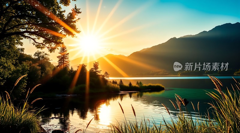 湖畔晨曦映山峦