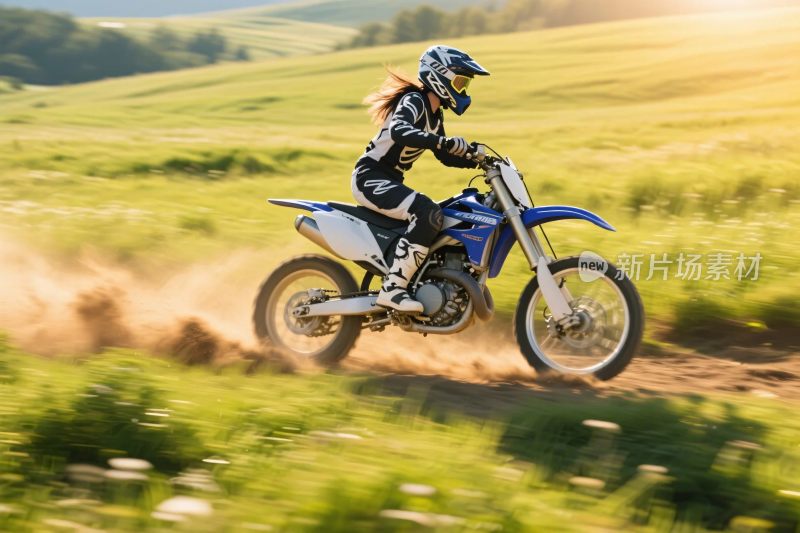 摩托越野骑行场景