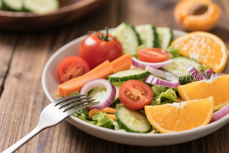 新鲜蔬菜沙拉餐盘