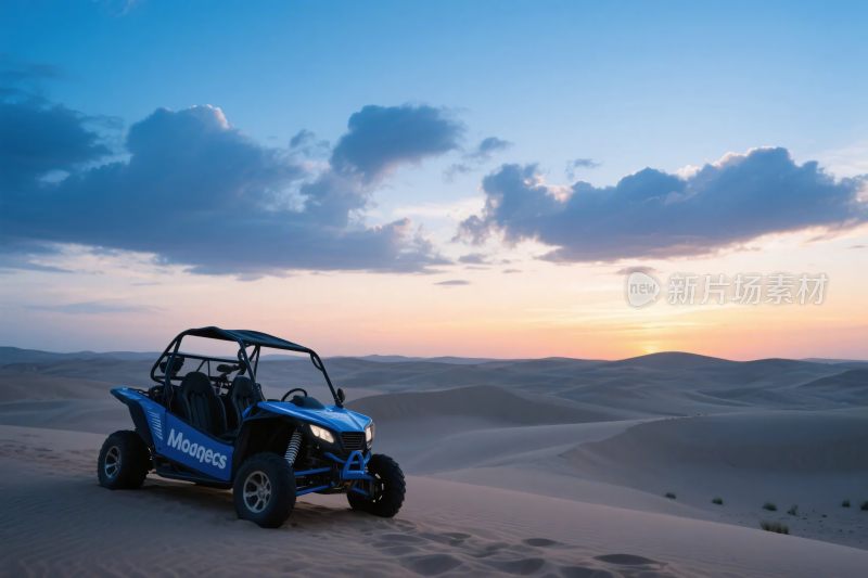 沙漠中行驶的蓝色越野车