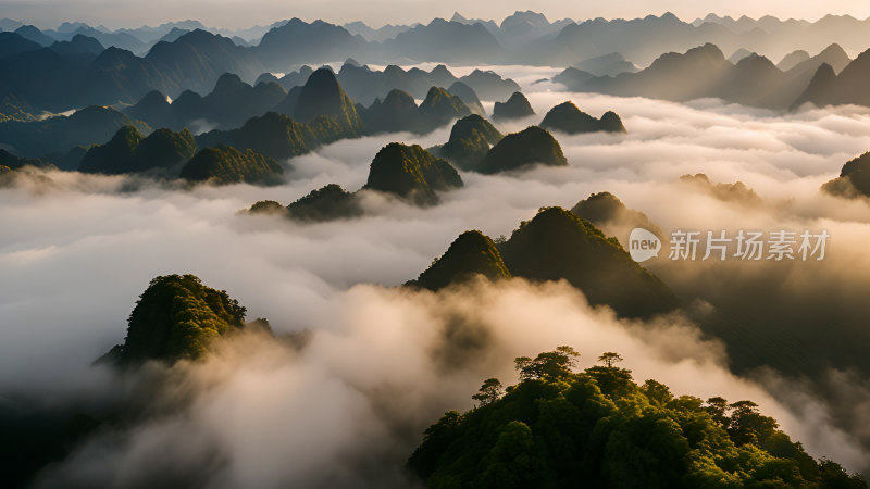 桂林山水照片山峰云海群山云雾缭绕自然风景