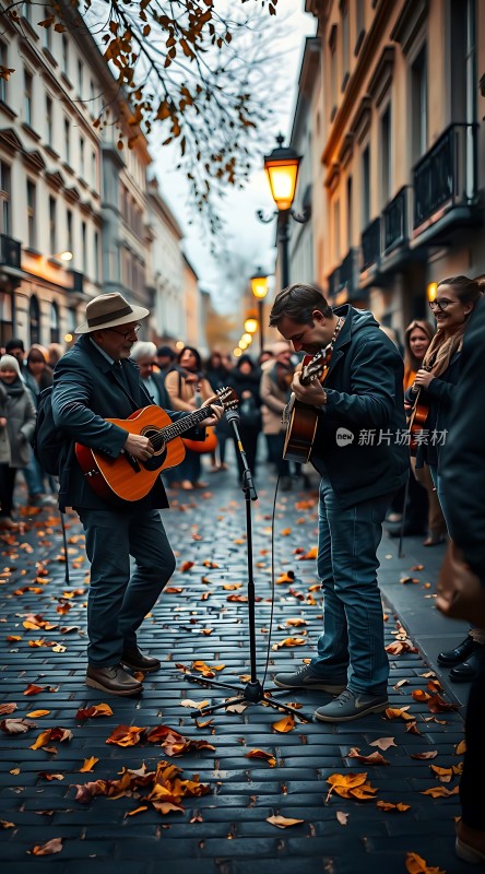 街头吉他演奏秋日暖阳下的音乐盛宴