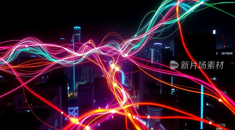 五彩斑斓的光线交织在城市夜景中