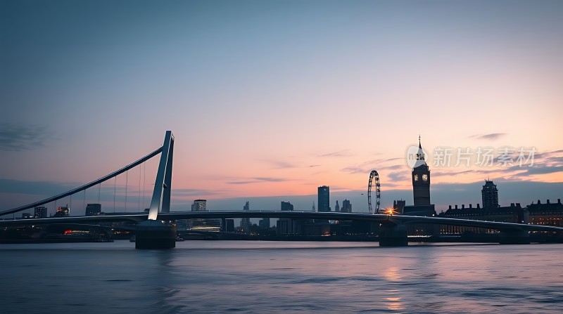 伦敦黄昏时分的泰晤士河畔美景