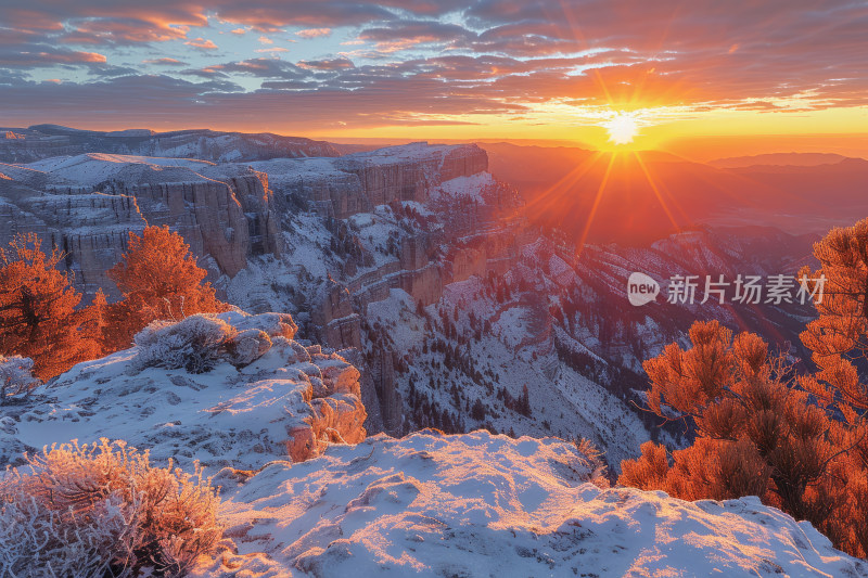 雪山日出