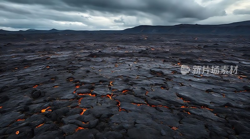 熔岩地貌炽热与黑暗交织的自然奇观